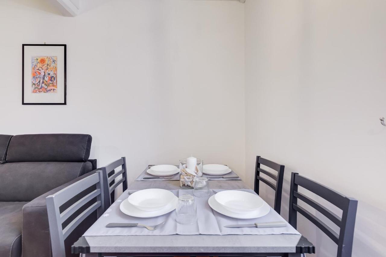 Pigna Suite โรม ภายนอก รูปภาพ